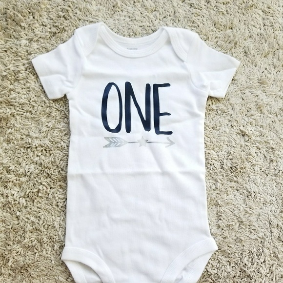 "One", "Wild One" Carters Onesie 1st Birthday 9M - Picture 1 of 6